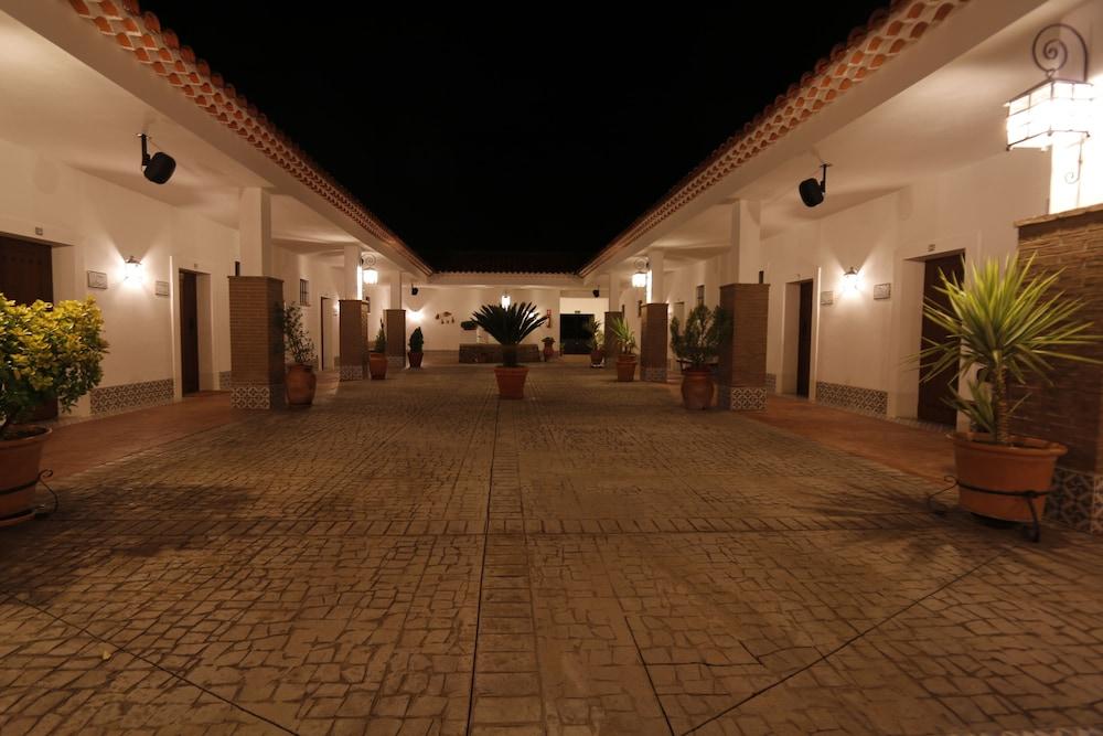 Hotel Rural Arroyo La Plata By Bossh Hotels Jerez De Los Caballeros Zewnętrze zdjęcie