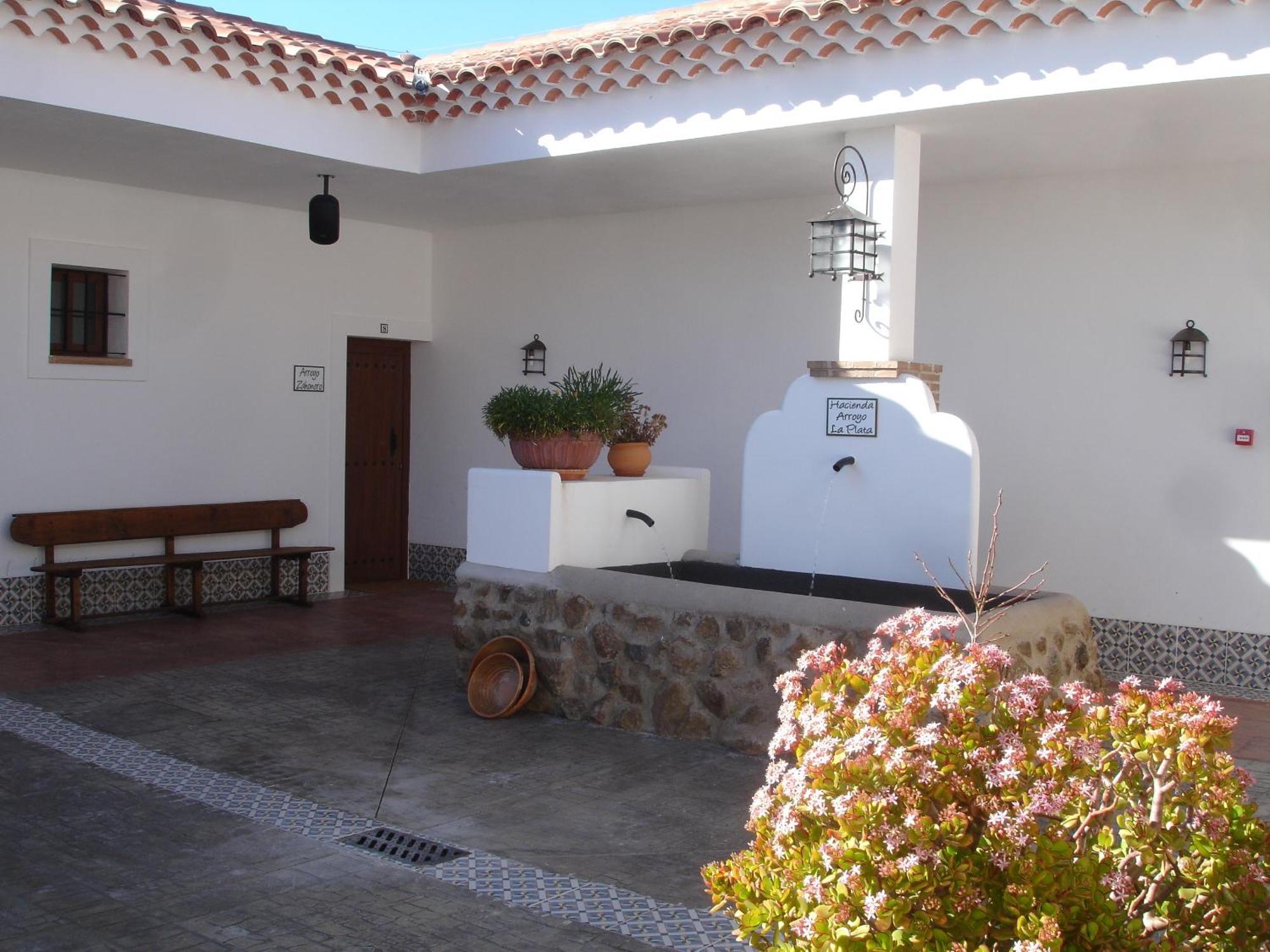 Hotel Rural Arroyo La Plata By Bossh Hotels Jerez De Los Caballeros Zewnętrze zdjęcie