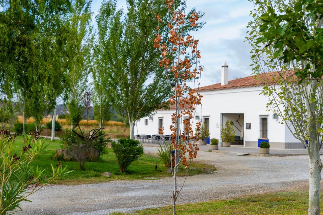 Hotel Rural Arroyo La Plata By Bossh Hotels Jerez De Los Caballeros Zewnętrze zdjęcie